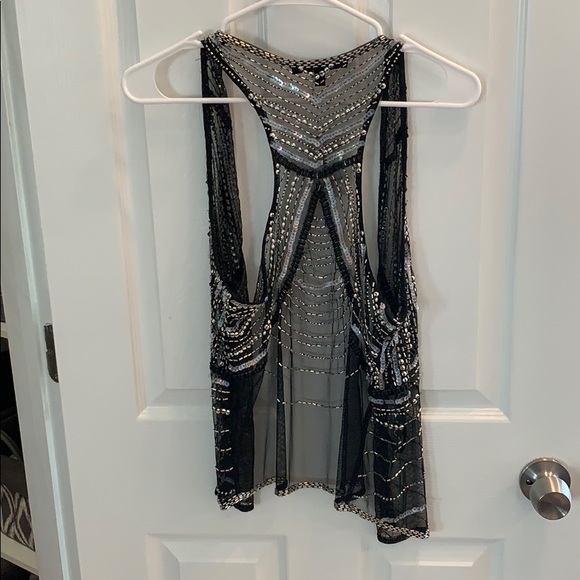 Beautiful beaded vest - Picture 2 of 4